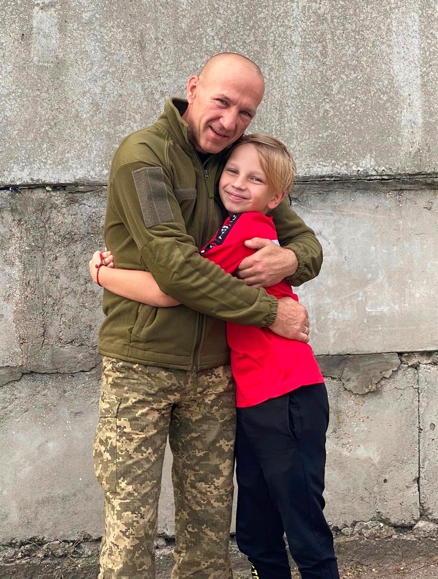Чоловік та син Олени Балагуш