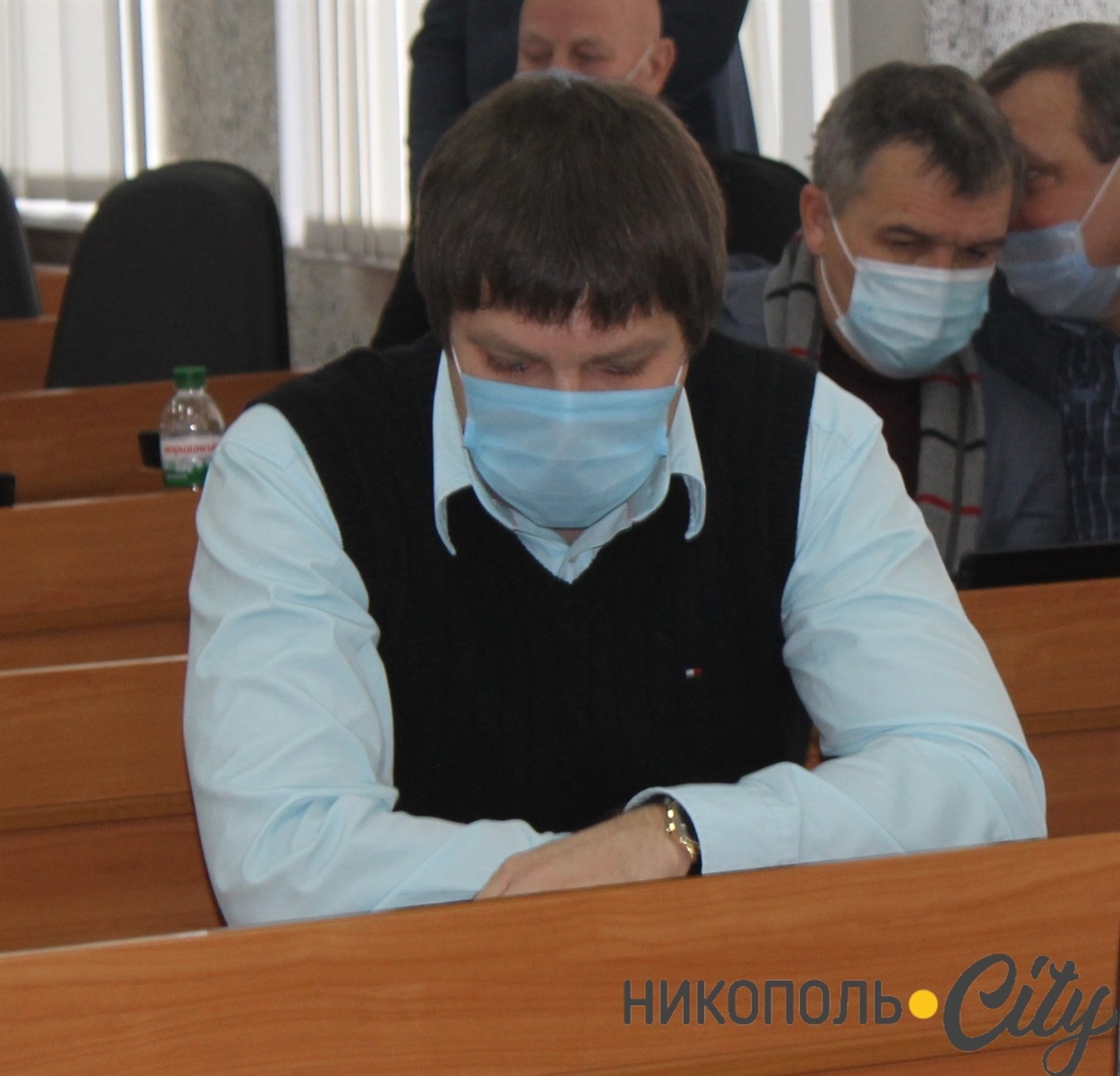 депутат Денис Гришин