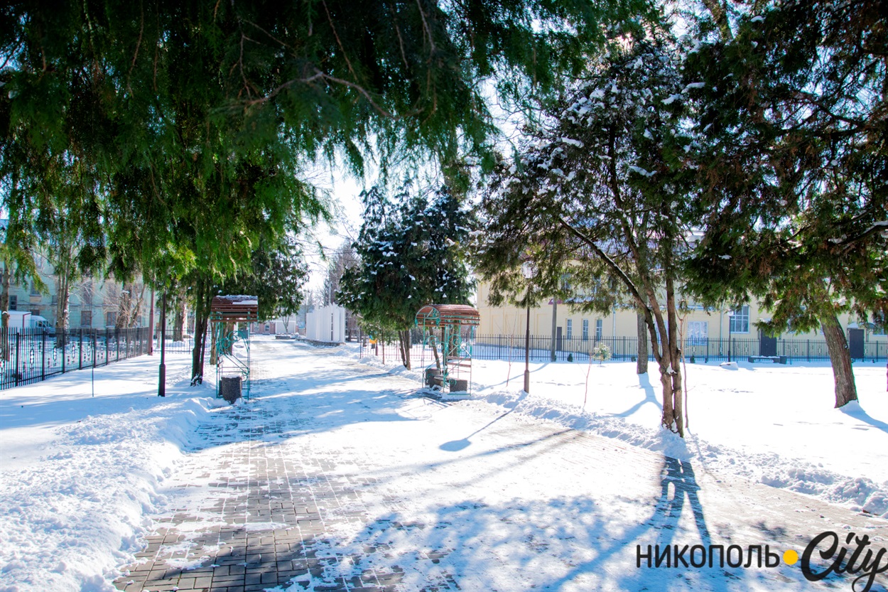 Парк Мозолевского хорош зимой и летом.
