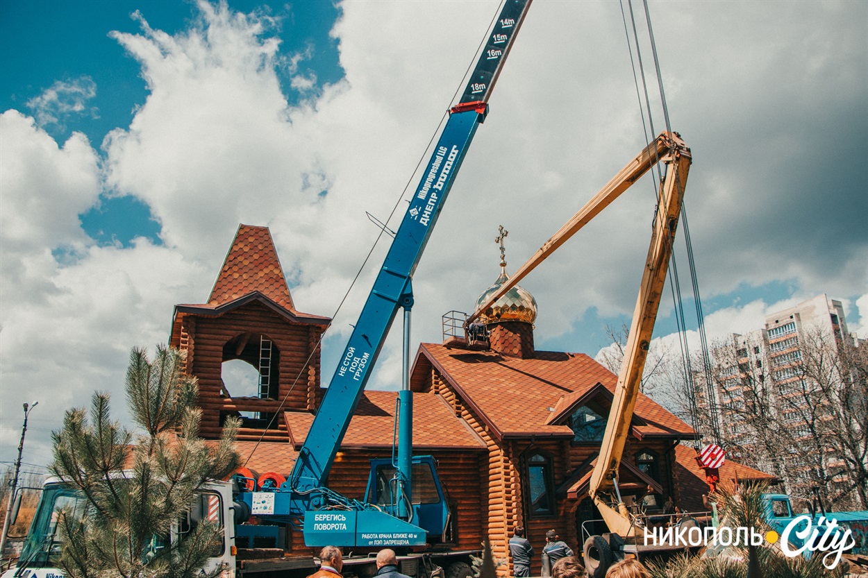 Спецтехніка на сторожі важливої справи