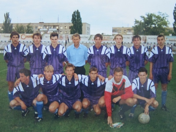 Павло Яковенко головний тренер ФК "Металург".
1993-1994 роки.