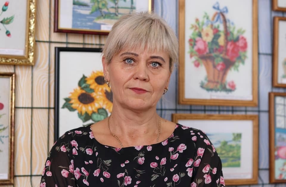 Інна Канищева. Викладачка української мови та літератури НПЛ підготувала дівчат до Міжнародних конкурсів з української мови.