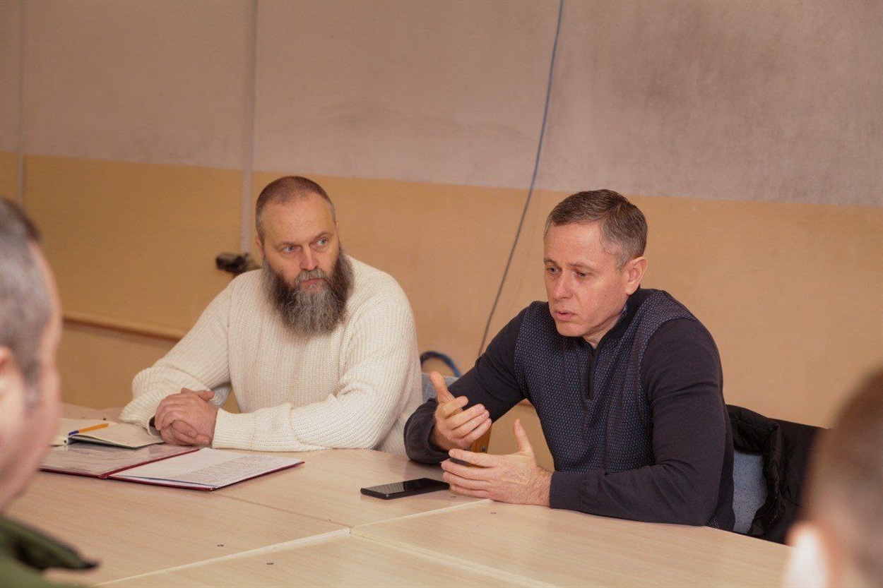 Ліворуч - начальник Нікопольської РВА Євген Євтушенко; праворуч - міський голова Нікополя Олександр Саюк