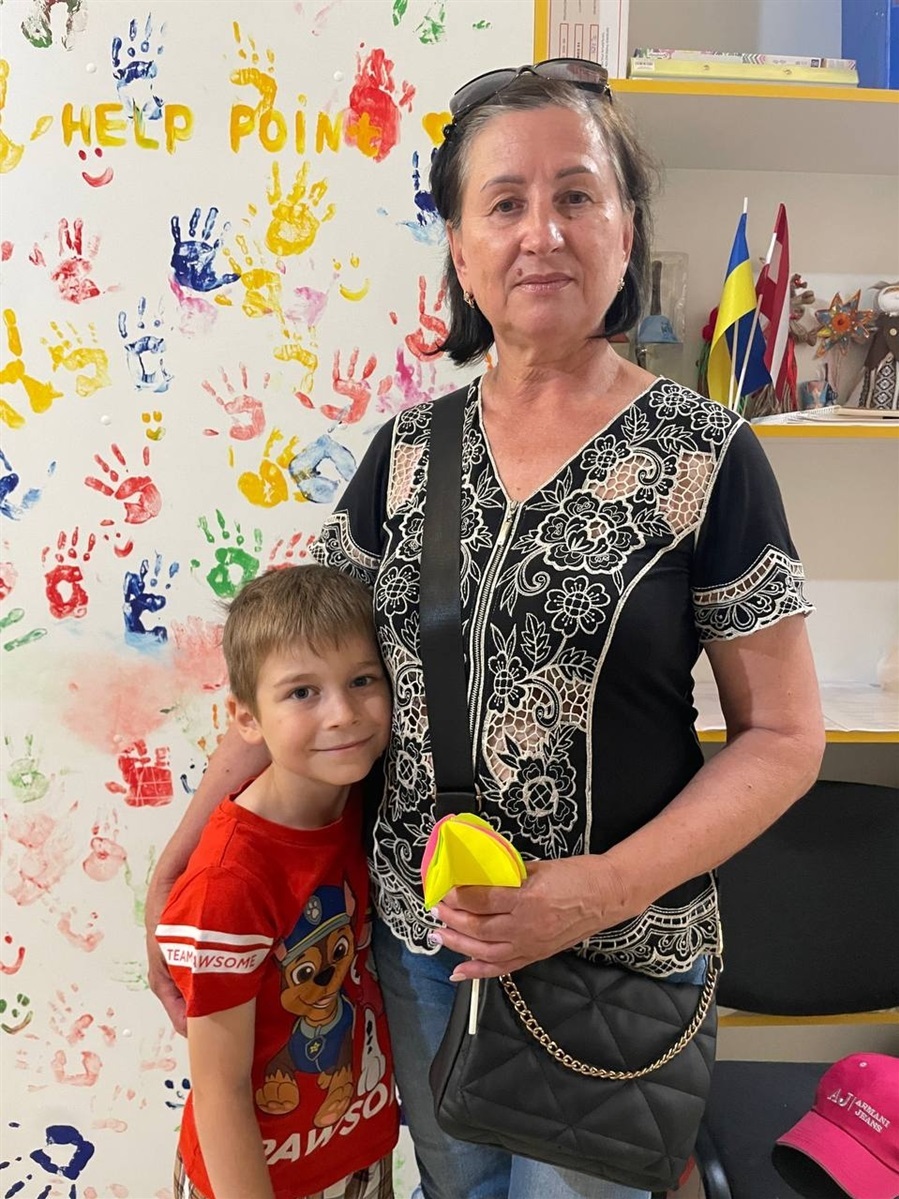 Лариса Шепеліна з онуком Владом